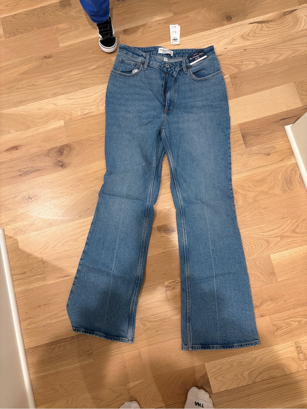 Abercrombie & Fitch Vintage Flare Jeans